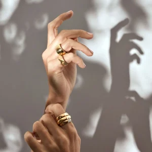 Anillos^Joyería Suiza Sortija de aro cuadrado en oro amarillo